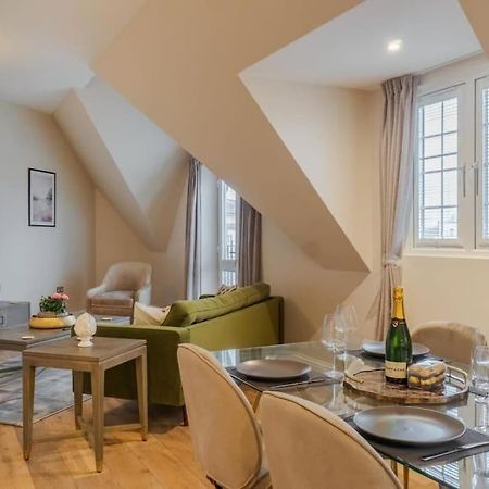 דירות ווינדזור Luxury Penthouse - Castle Views - 2 Bed & Parking מראה חיצוני תמונה